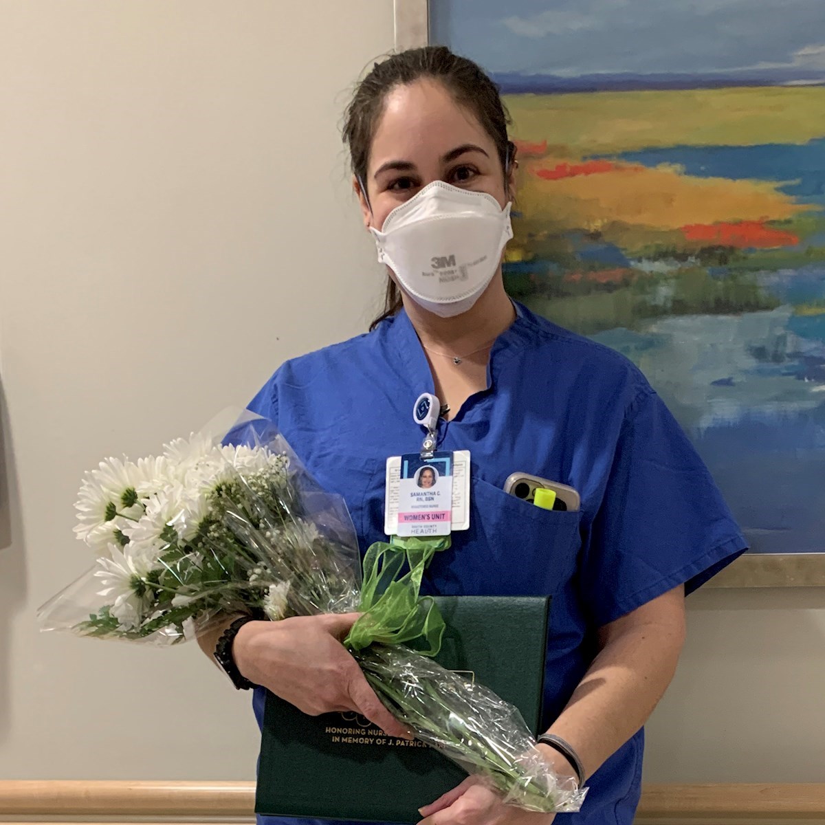 Samantha Chin, RN receives DAISY Award for exceptional care