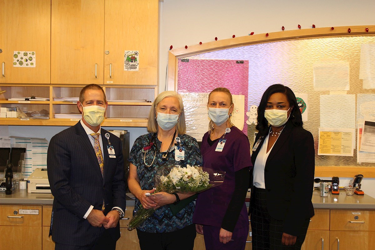 Pam Hargraves, RN receives DAISY Award for exceptional care
