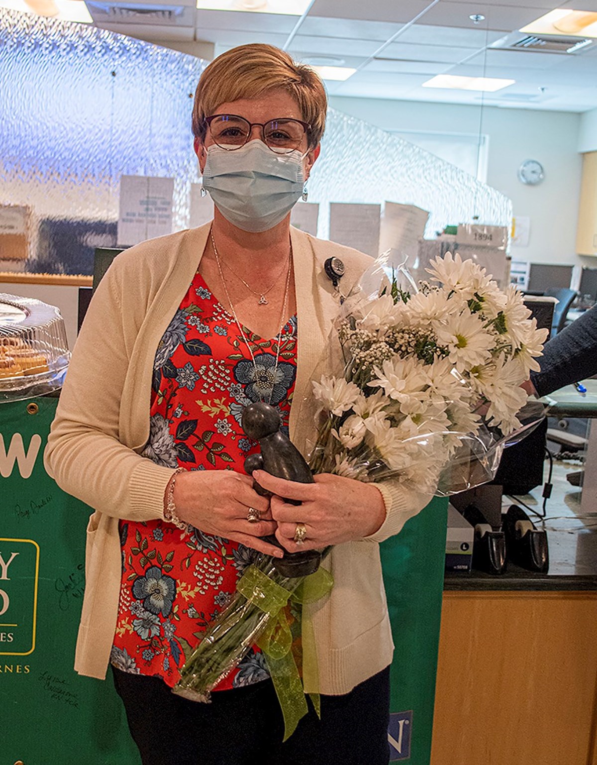 Christine Sarza, RN receives DAISY Award for exceptional care